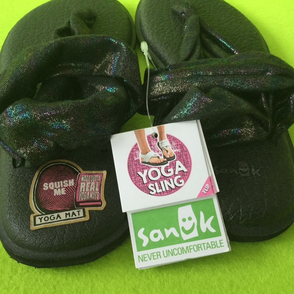 Sanuk Yoga Sling Sandals. Black, Metallic Shimmer